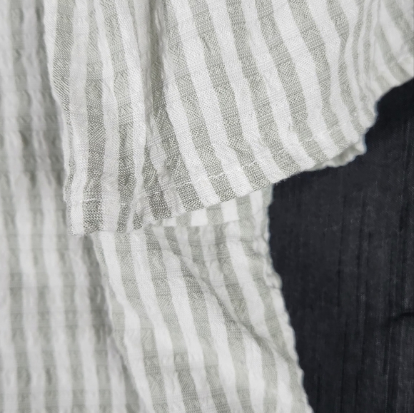 Chelsea & Theodore White/Gray Striped Cotton Ruffled SleeveTop Boho Sz XS - Picture 5 of 10